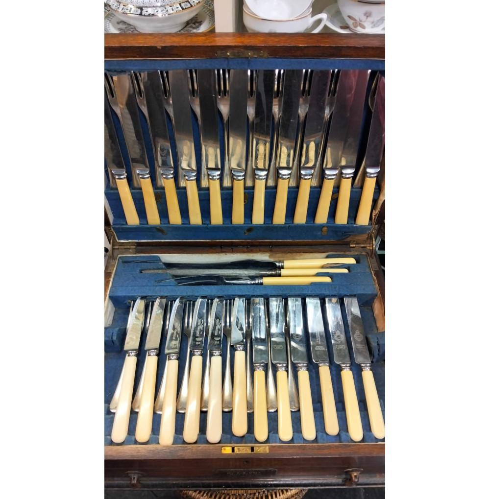 Cubertería MANCHESTER