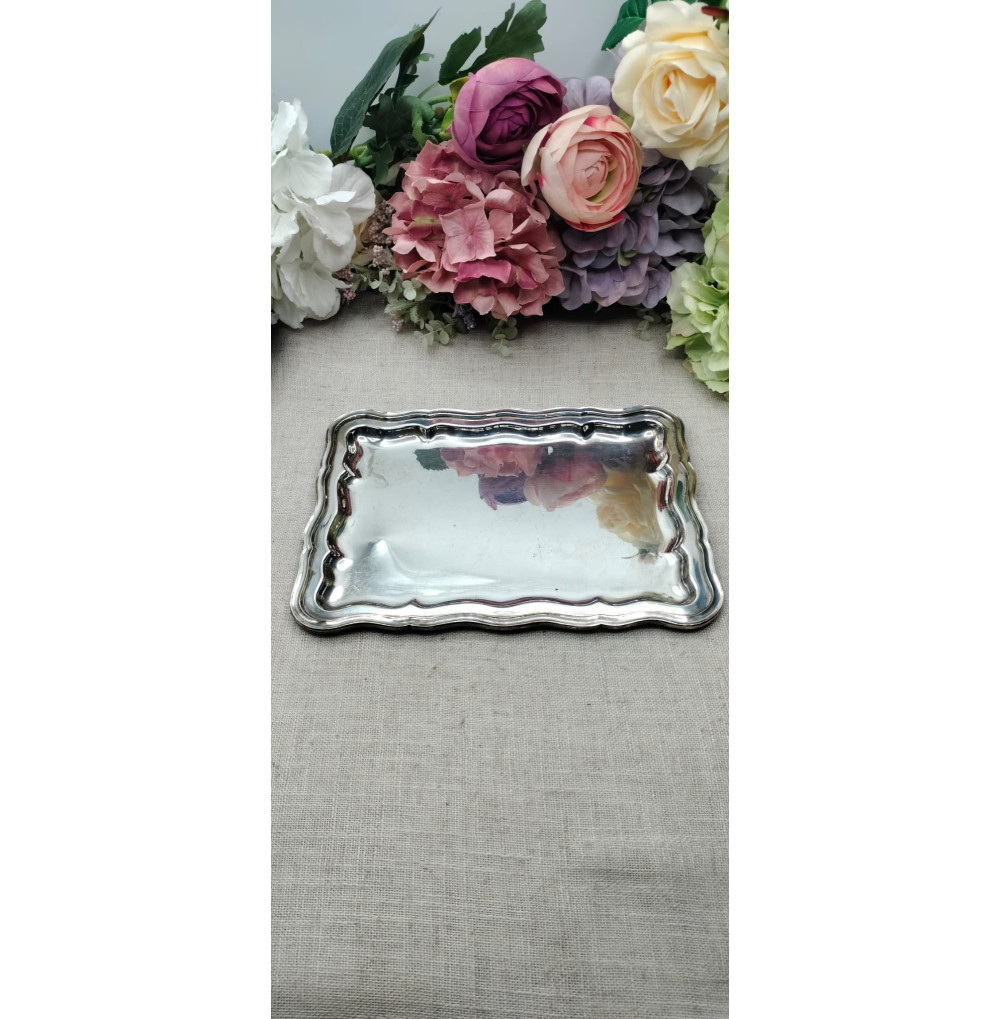 Bandeja plateada