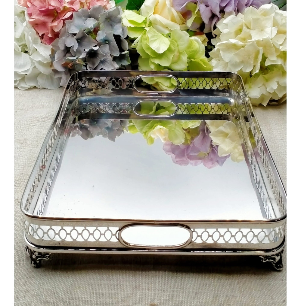 Bandeja gallery con patas