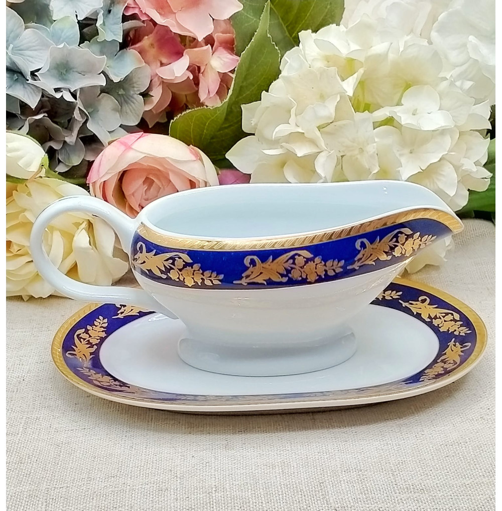 Salsera de porcelana