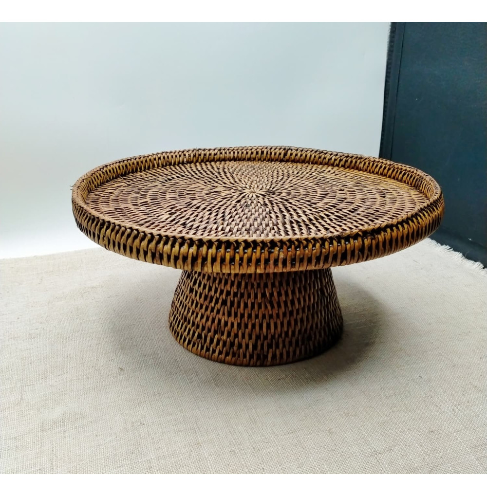 Cake stand ratan